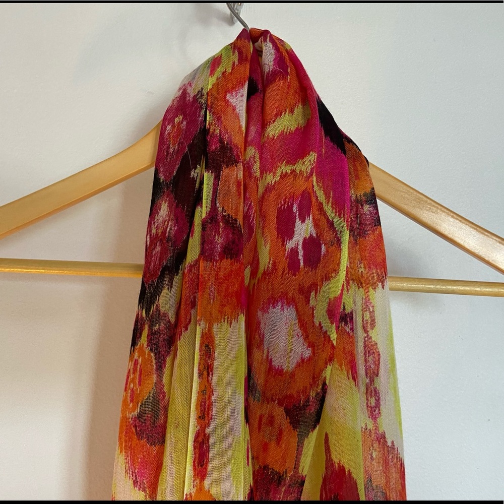 Colorful shawl/scarf - Picture 4 of 6